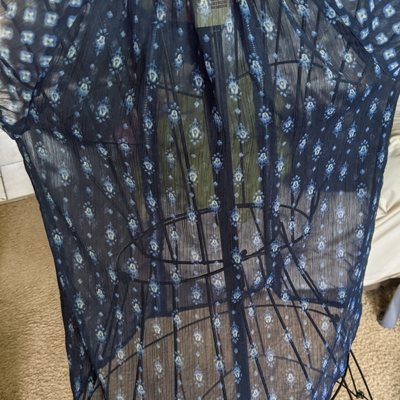 Arizona Jean Company Other - Arizona Jeans Sheer Blouse Juniors 10/12